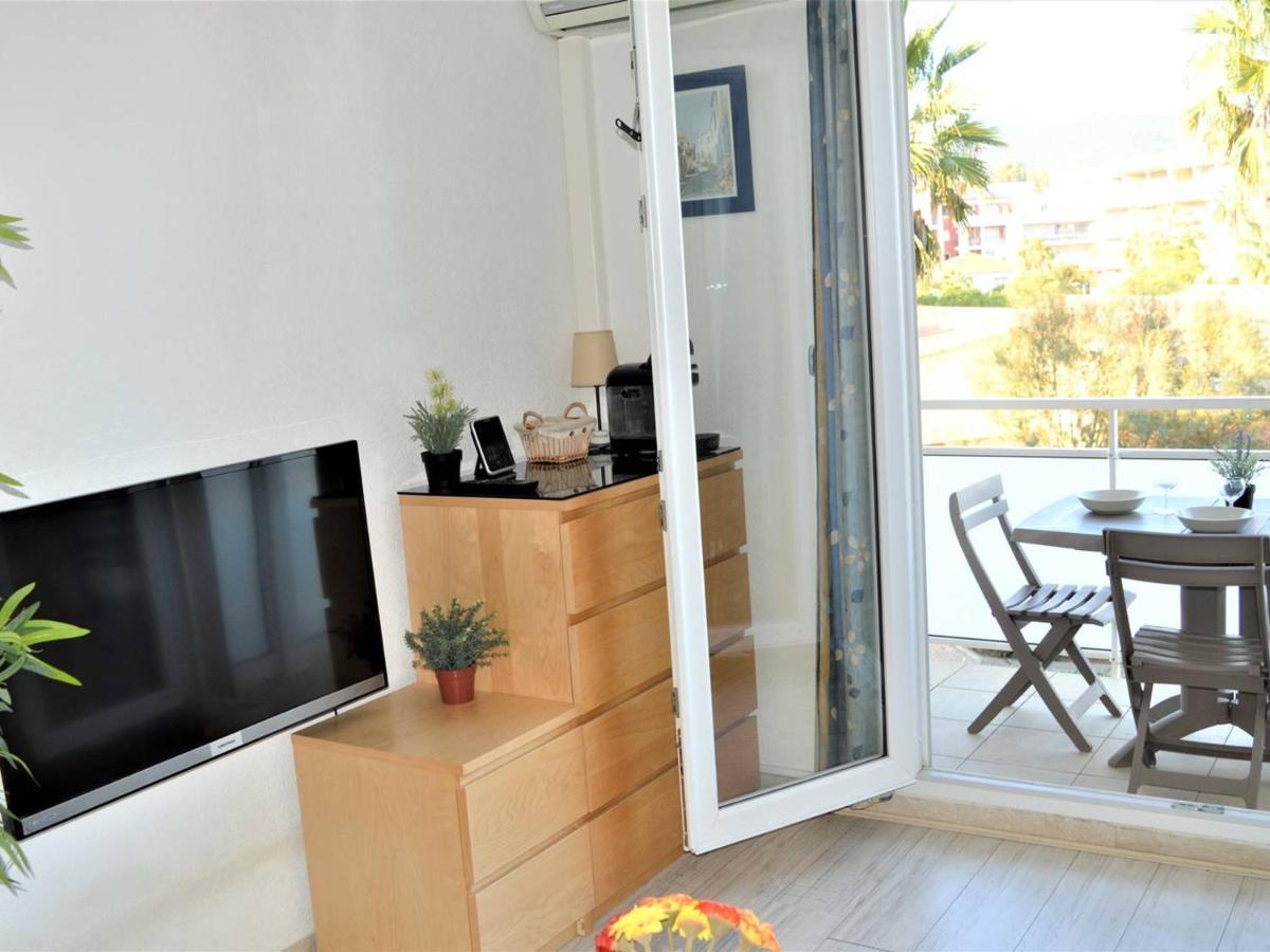 Studio Renove Climatise, 3 Couchages, Proche Port Et Casino A Cavalaire-Sur-Mer - Fr-1-226B-98 Eksteriør bilde