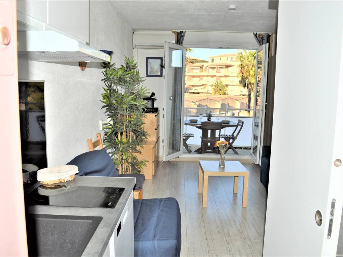 Studio Renove Climatise, 3 Couchages, Proche Port Et Casino A Cavalaire-Sur-Mer - Fr-1-226B-98 Eksteriør bilde